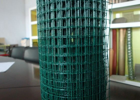 Китай ПВК покрыл стальную сетку ограждая ое-зелен панелей темное для животного размера клетки 50С150 поставщик