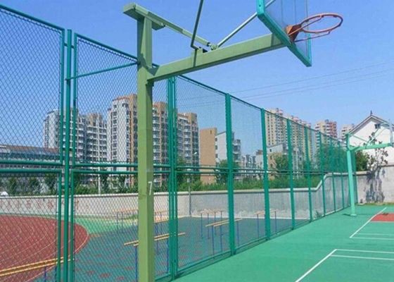 Китай Гальванизированные панели загородки ячеистой сети диаманта звена цепи для спортивной площадки поставщик